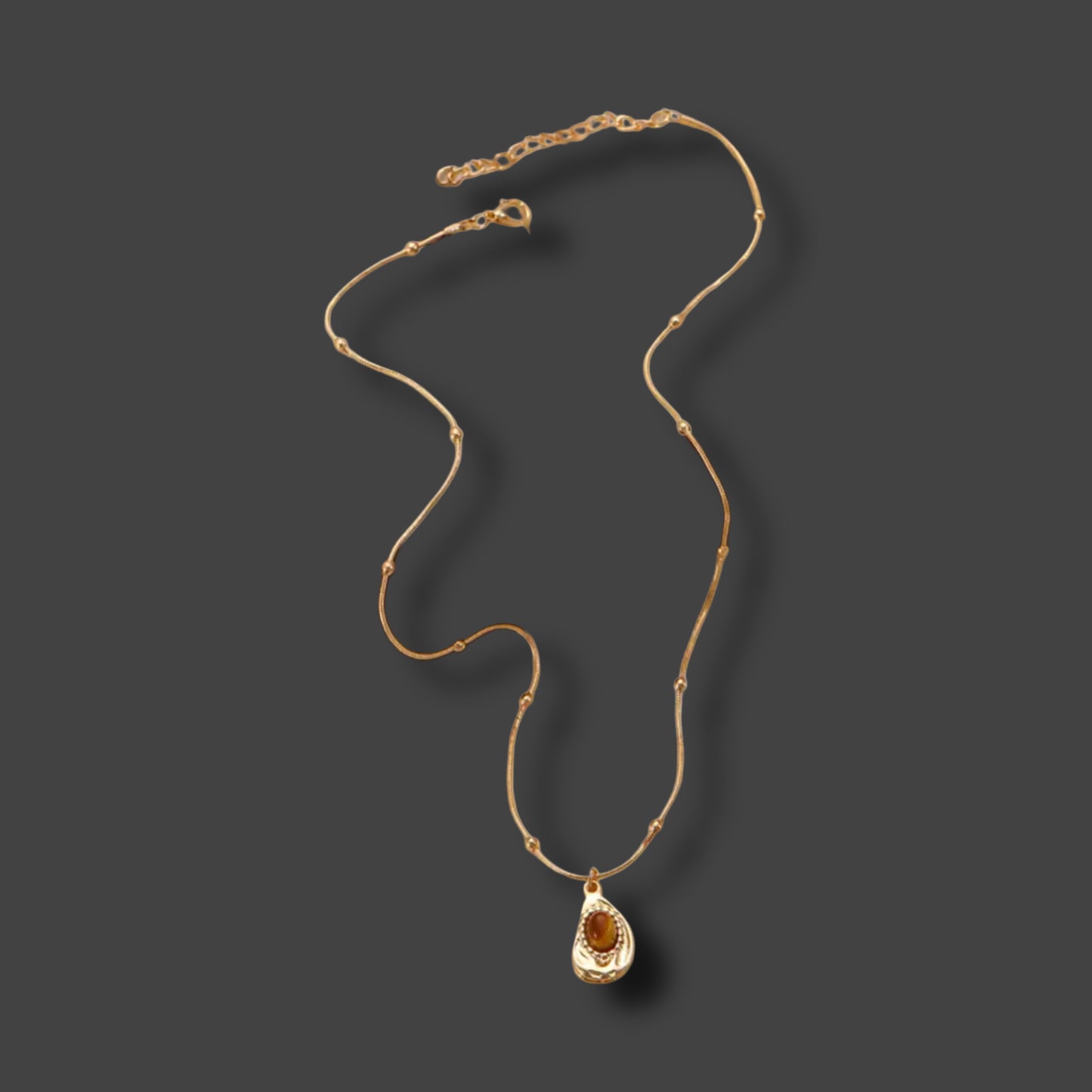 Vintage Karamellbraune Halskette im Boho-Design TROPFEN // H13